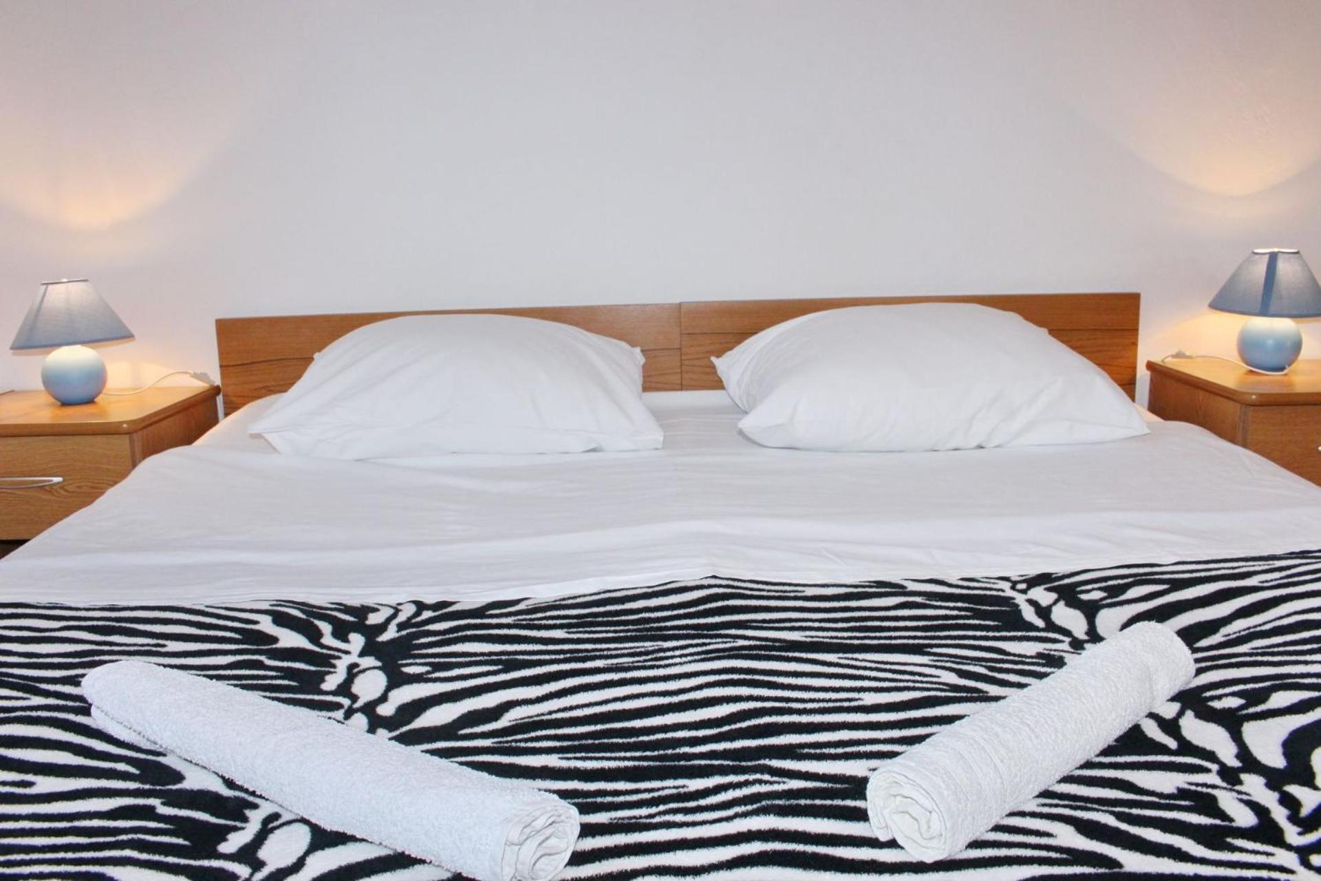 Apartments Remi นิน ภายนอก รูปภาพ